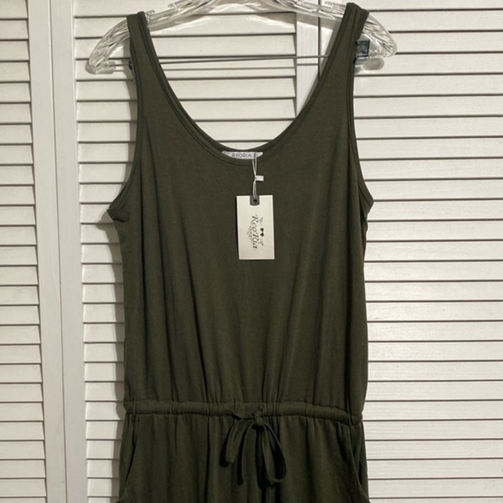REORIA Women Summer Casual Sleeveless Tank Elastic Waist Loose Jumpsuit Romper